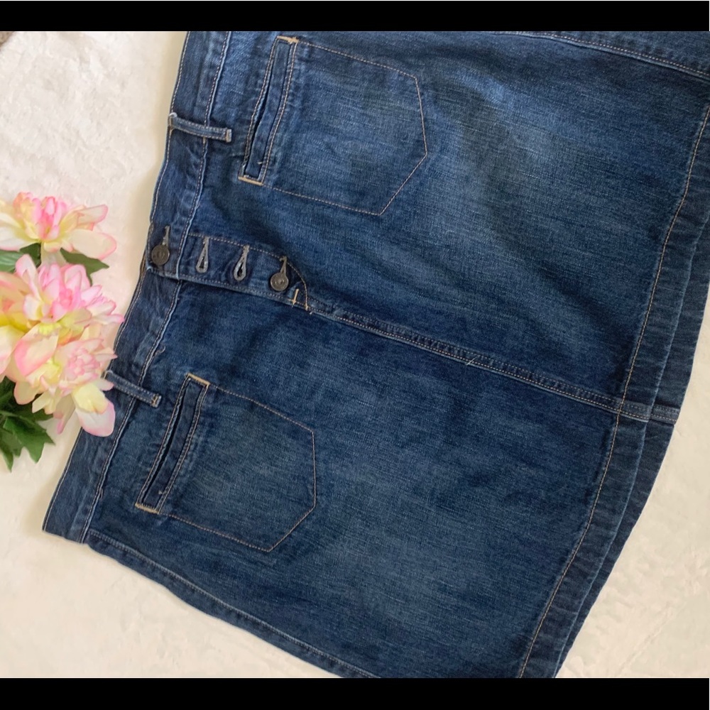 Old Navy Woman Skirt Blue Jeans Size 18